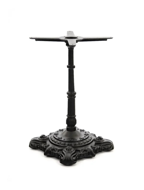 Hereford Dining Base